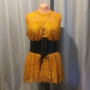 Plus Size Mustard Yellow Long Lace Tunic T…